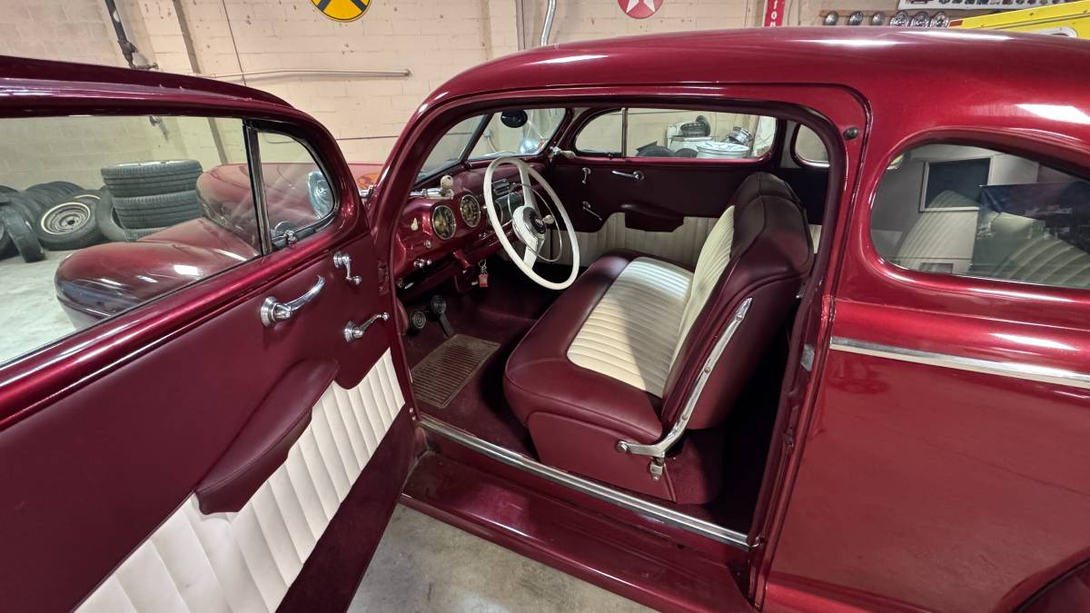 Mercury-1941-4