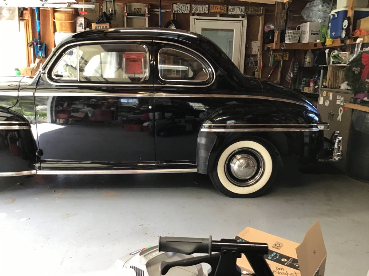 Mercury-1947-black-6