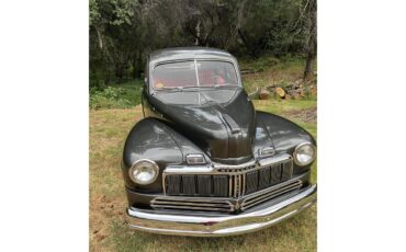 Mercury-2-dr-coupe-1948-Grey-Red