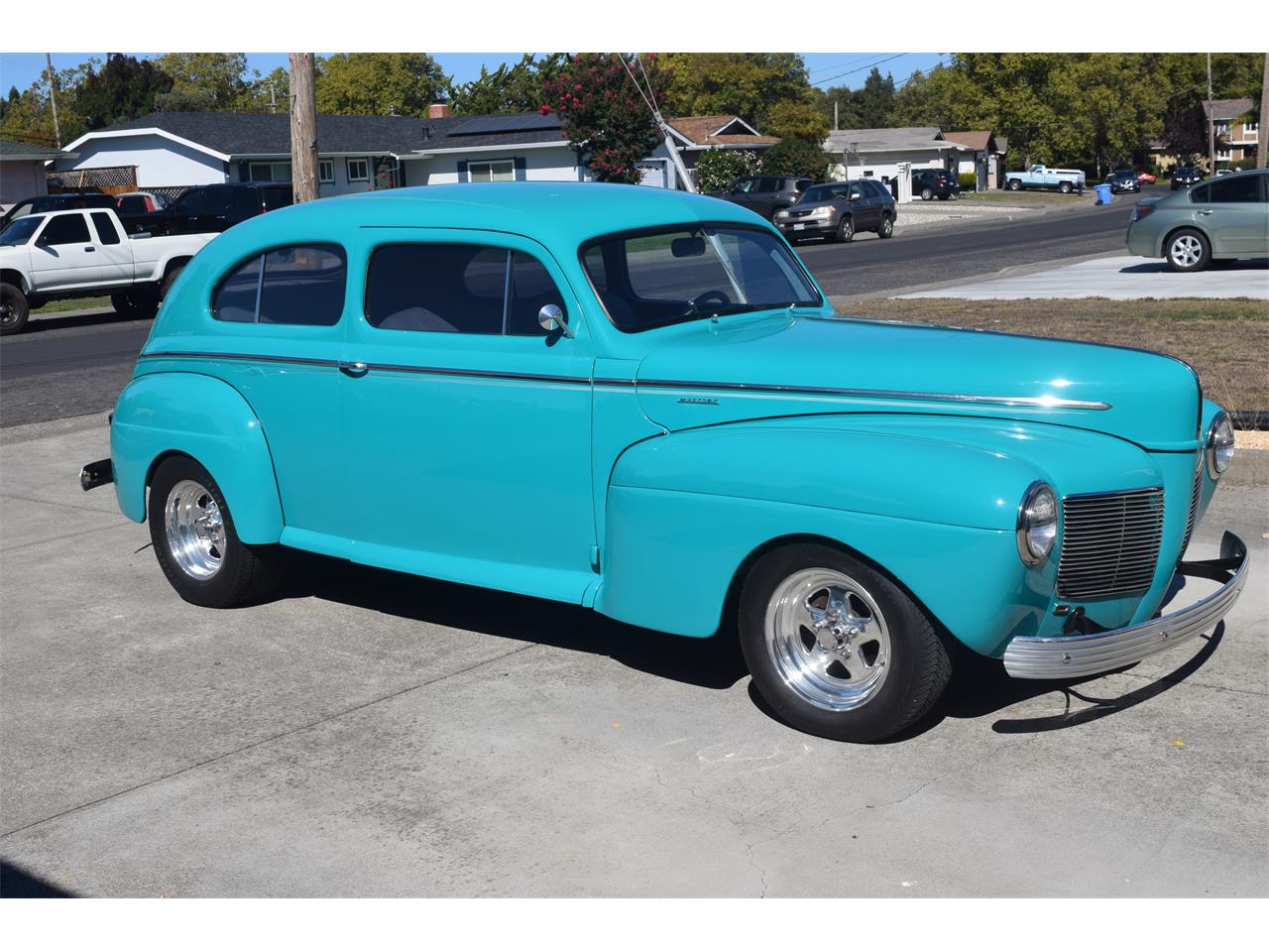 Mercury-2-dr-sedan-1941-Turquoise-Gray-3