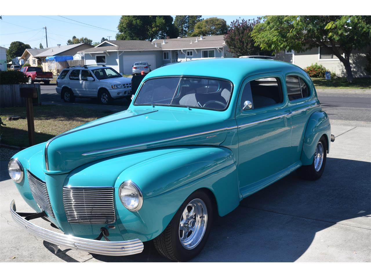 Mercury-2-dr-sedan-1941-Turquoise-Gray-7