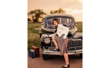 Mercury-4-dr-sedan-1948-Black-Grey-7