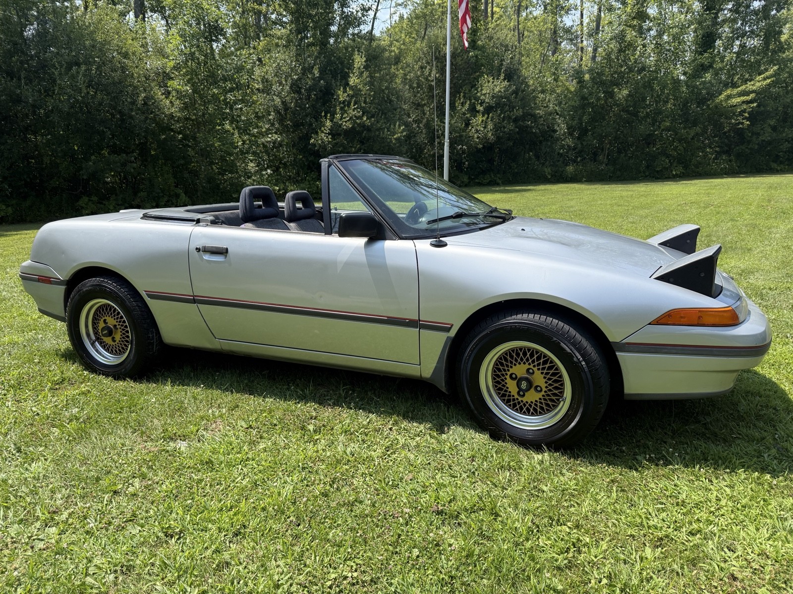 Mercury-Capri-1991-Convertible-2