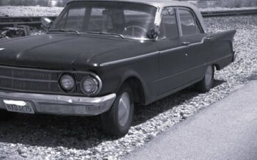 Mercury-Comet-1960-Black-3
