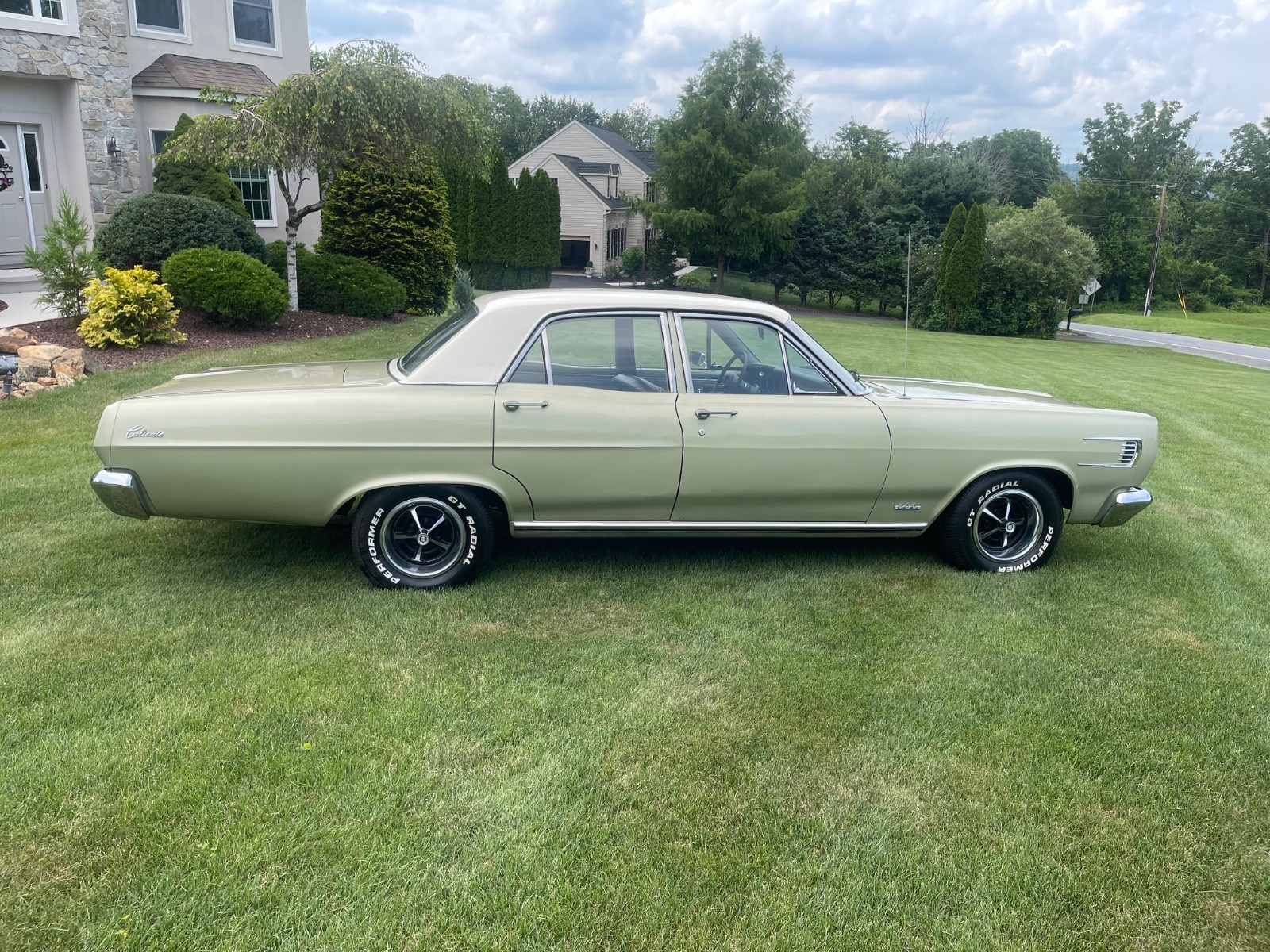 Mercury-Comet-1967-Sedan-7