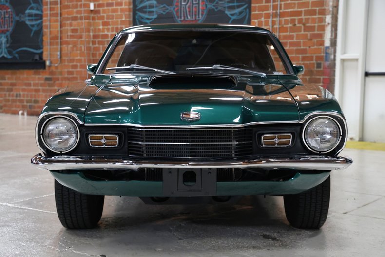 Mercury-Comet-1971-Green-Black-11