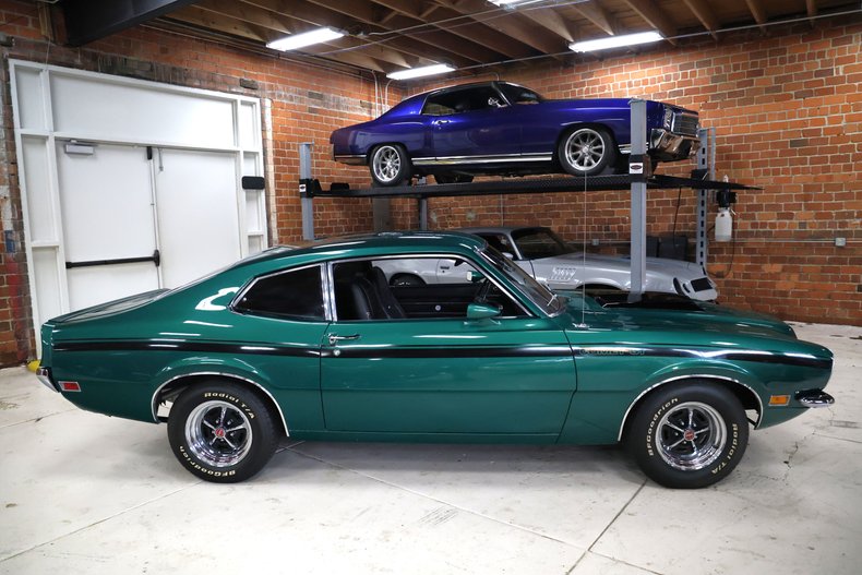 Mercury-Comet-1971-Green-Black-40