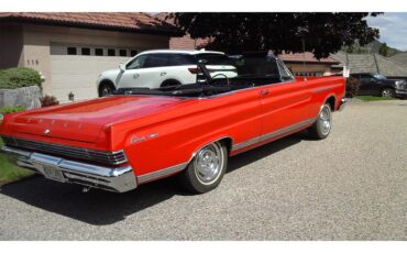 Mercury-Comet-caliente-1965-Carnival-Red-Black-19
