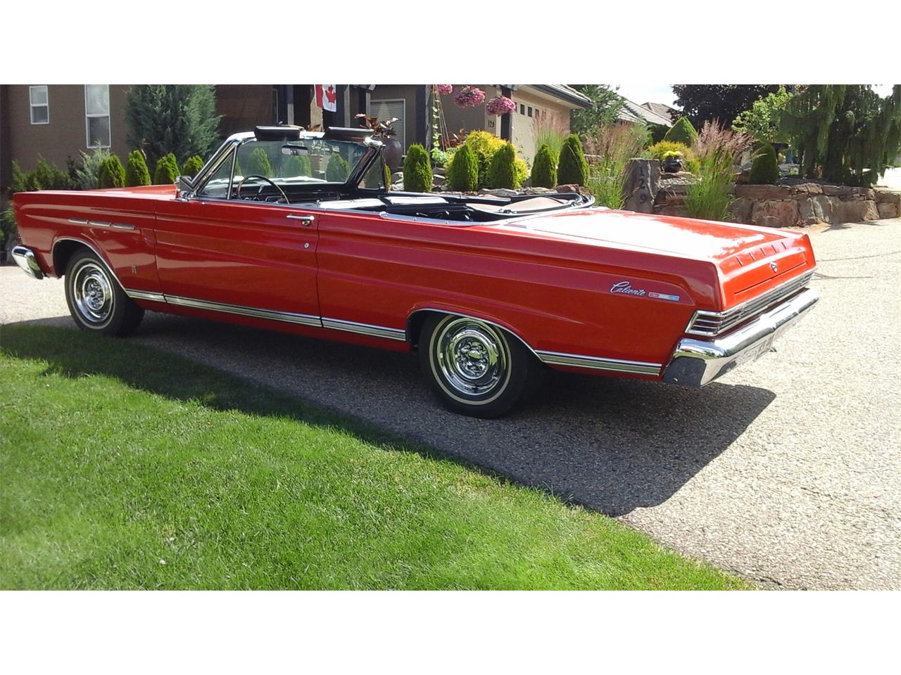 Mercury-Comet-caliente-1965-Carnival-Red-Black-2