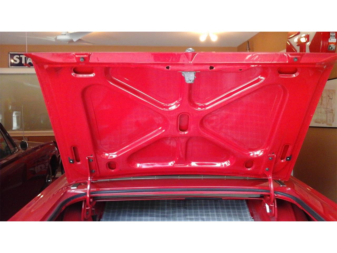 Mercury-Comet-caliente-1965-Carnival-Red-Black-26