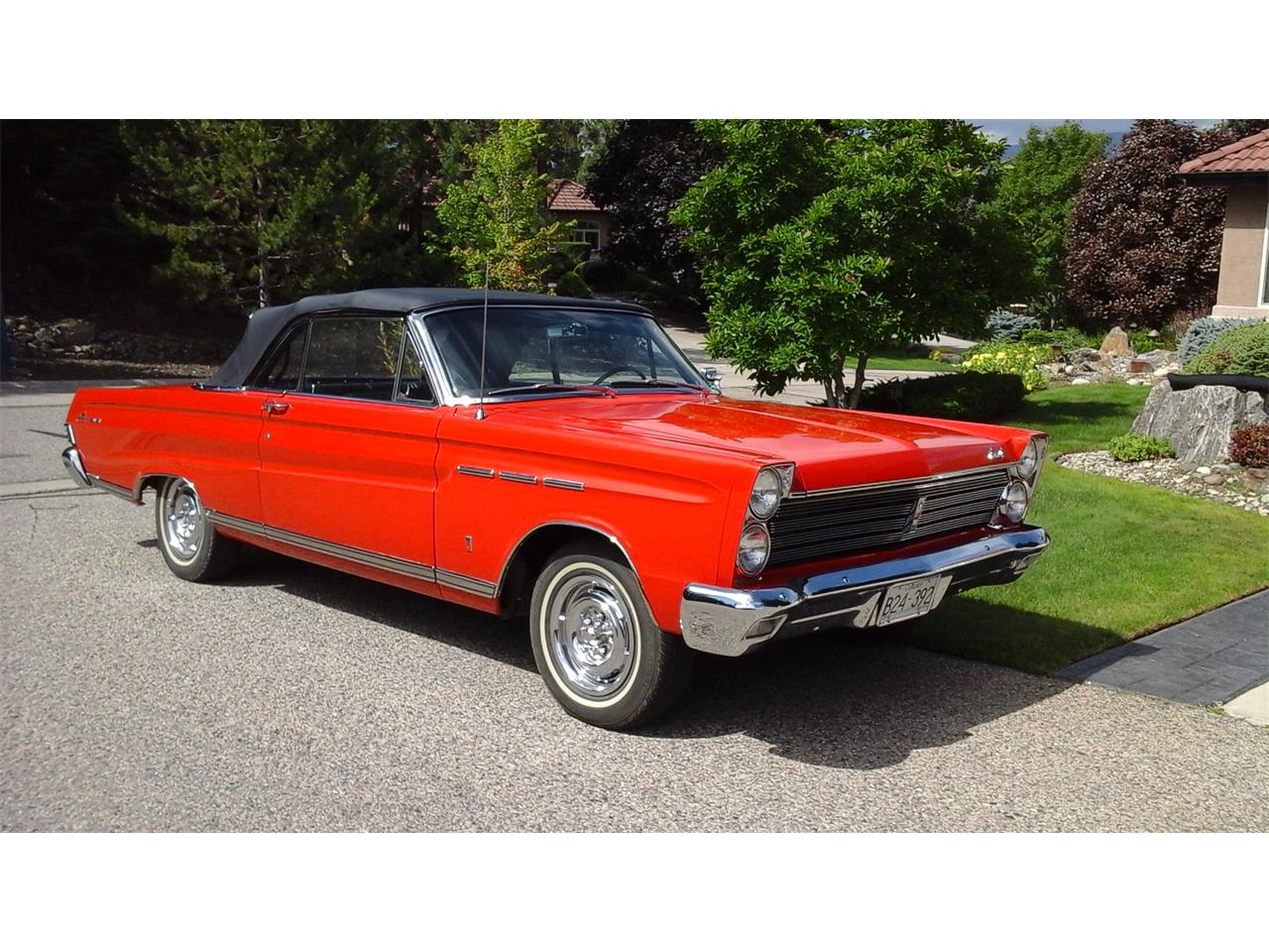 Mercury-Comet-caliente-1965-Carnival-Red-Black-7