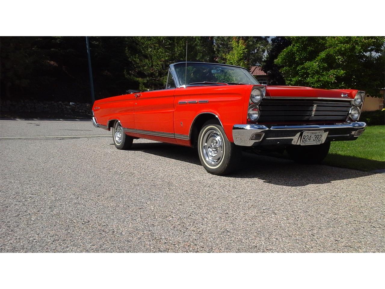 Mercury-Comet-caliente-1965-Carnival-Red-Black