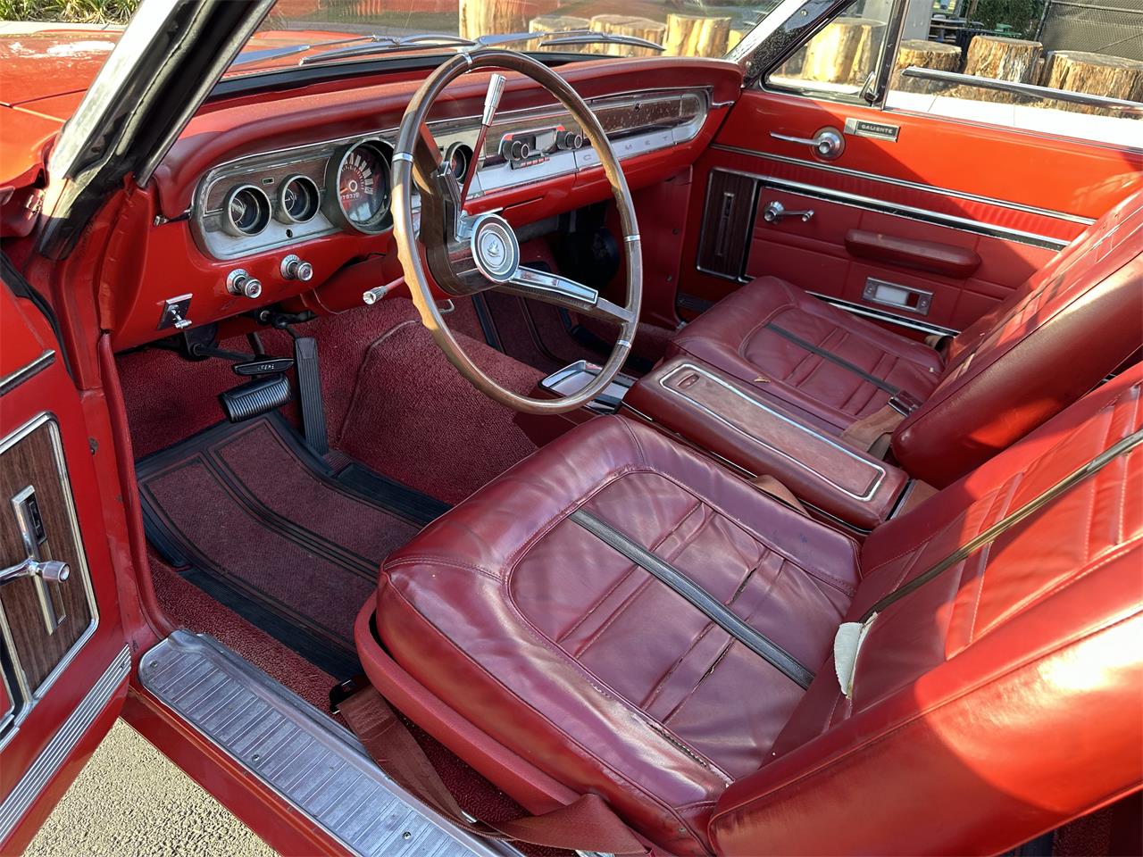 Mercury-Comet-caliente-1965-Carnival-Red-Red-10