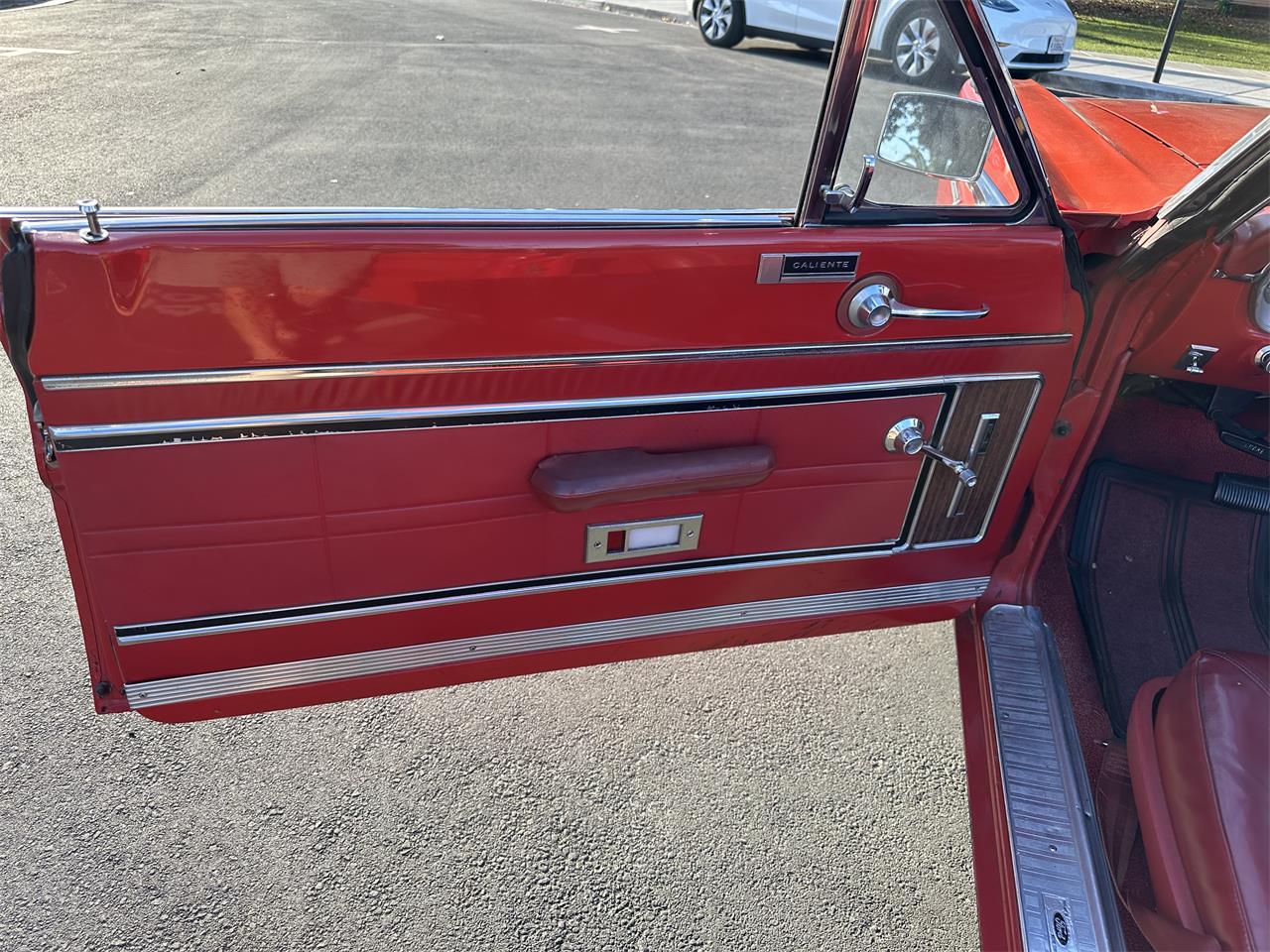 Mercury-Comet-caliente-1965-Carnival-Red-Red-9