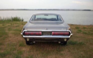 Mercury-Cougar-1967-Gray-Black-14