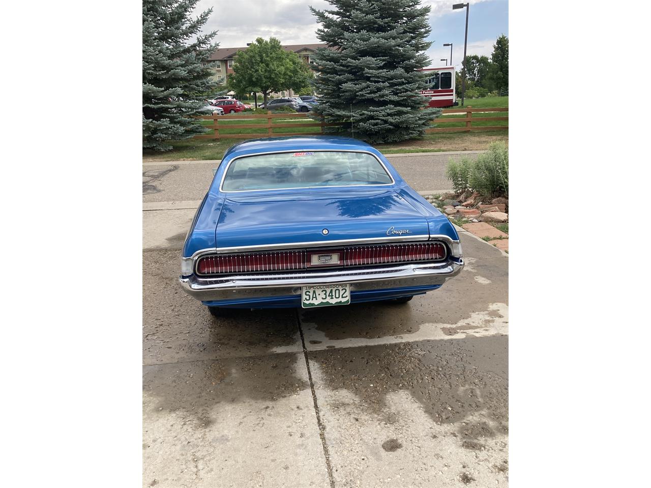 Mercury-Cougar-1969-Blue-Light-Blue-2
