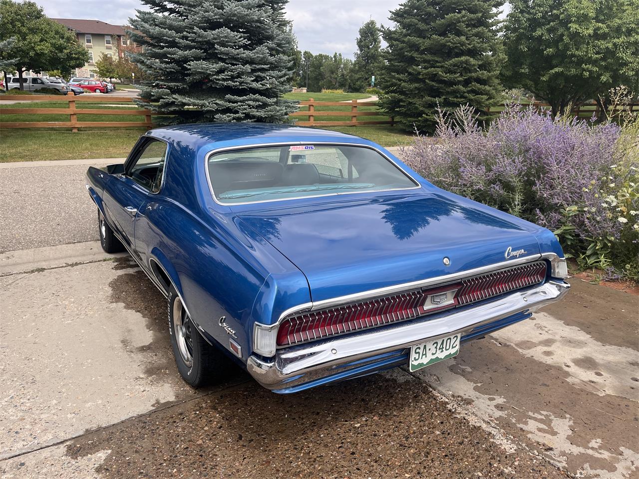 Mercury-Cougar-1969-Blue-Light-Blue-7