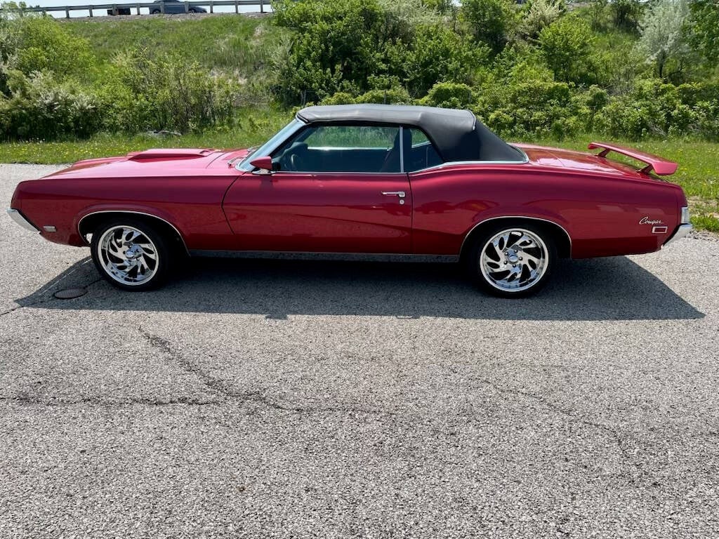 Mercury-Cougar-1969-Convertible-10