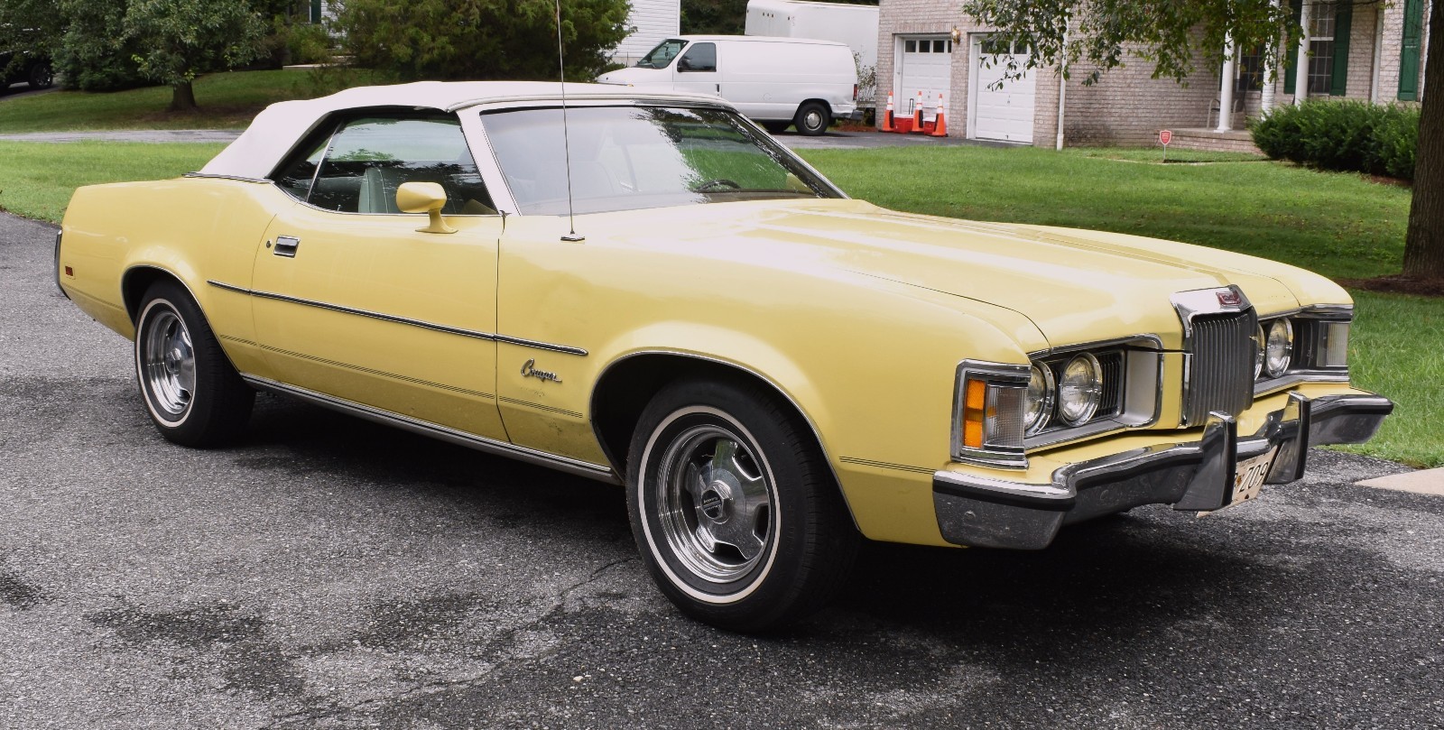 Mercury-Cougar-1973-Convertible