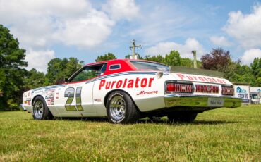 Mercury-Cougar-1976-Coupe-15