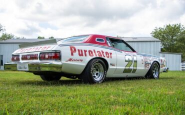 Mercury-Cougar-1976-Coupe-16