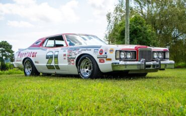 Mercury-Cougar-1976-Coupe-19