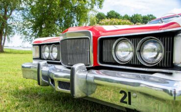 Mercury-Cougar-1976-Coupe-23