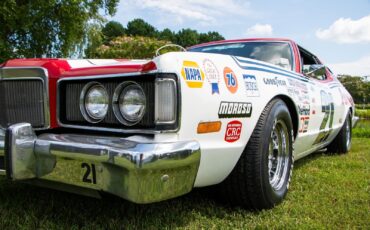 Mercury-Cougar-1976-Coupe-24