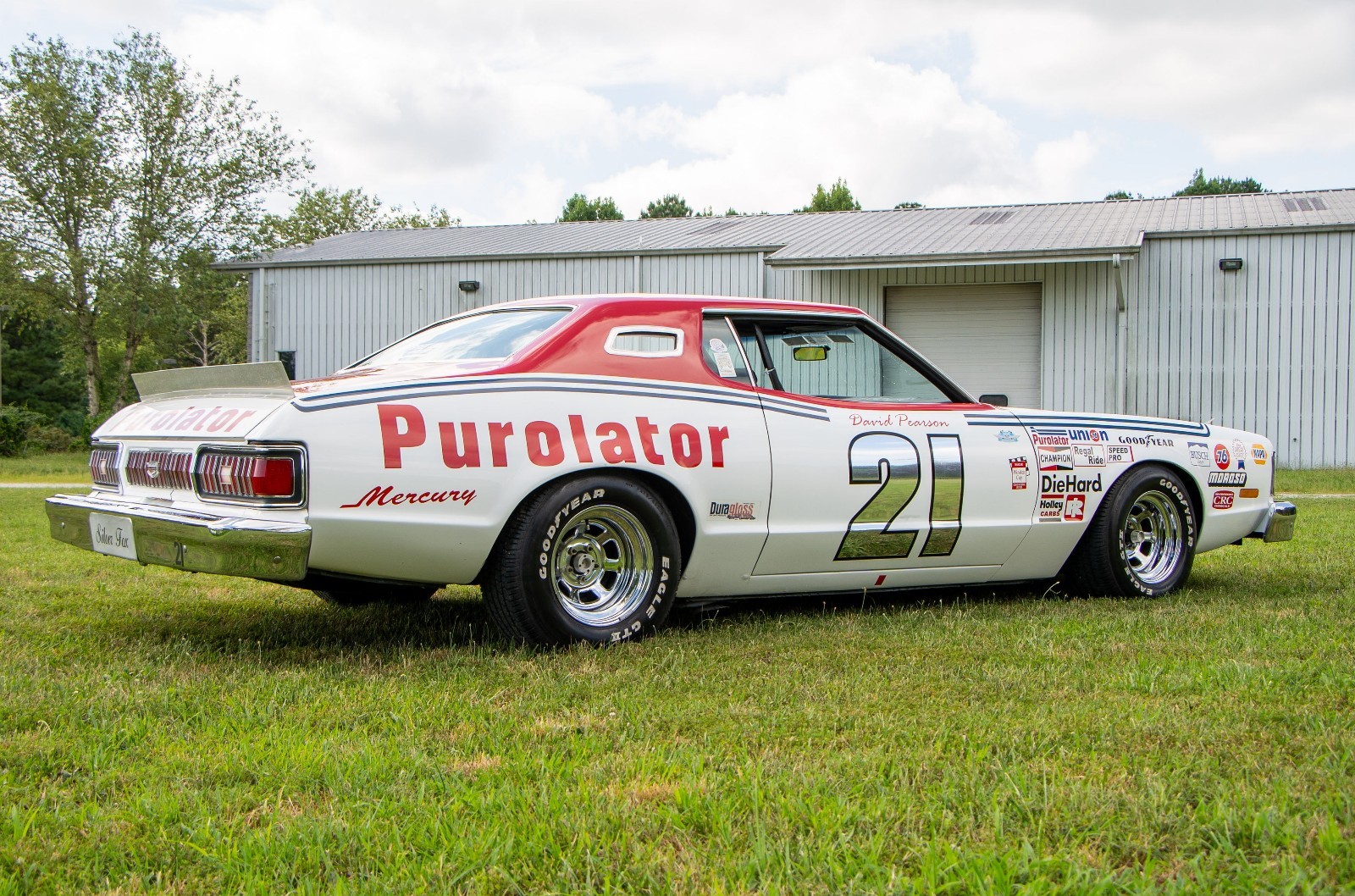 Mercury-Cougar-1976-Coupe-8