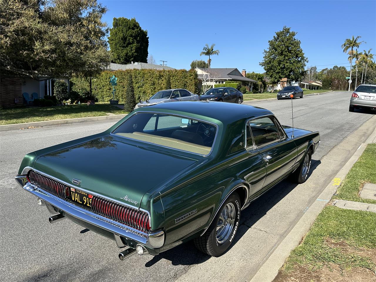 Mercury-Cougar-xr7-1967-Green-Camel-21