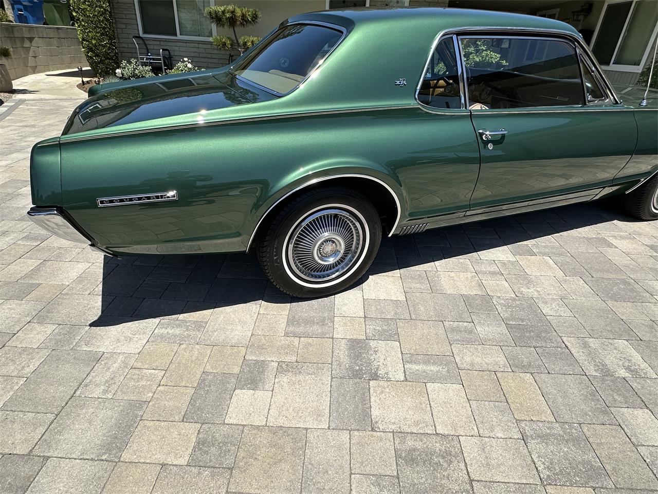 Mercury-Cougar-xr7-1967-Green-Camel-23