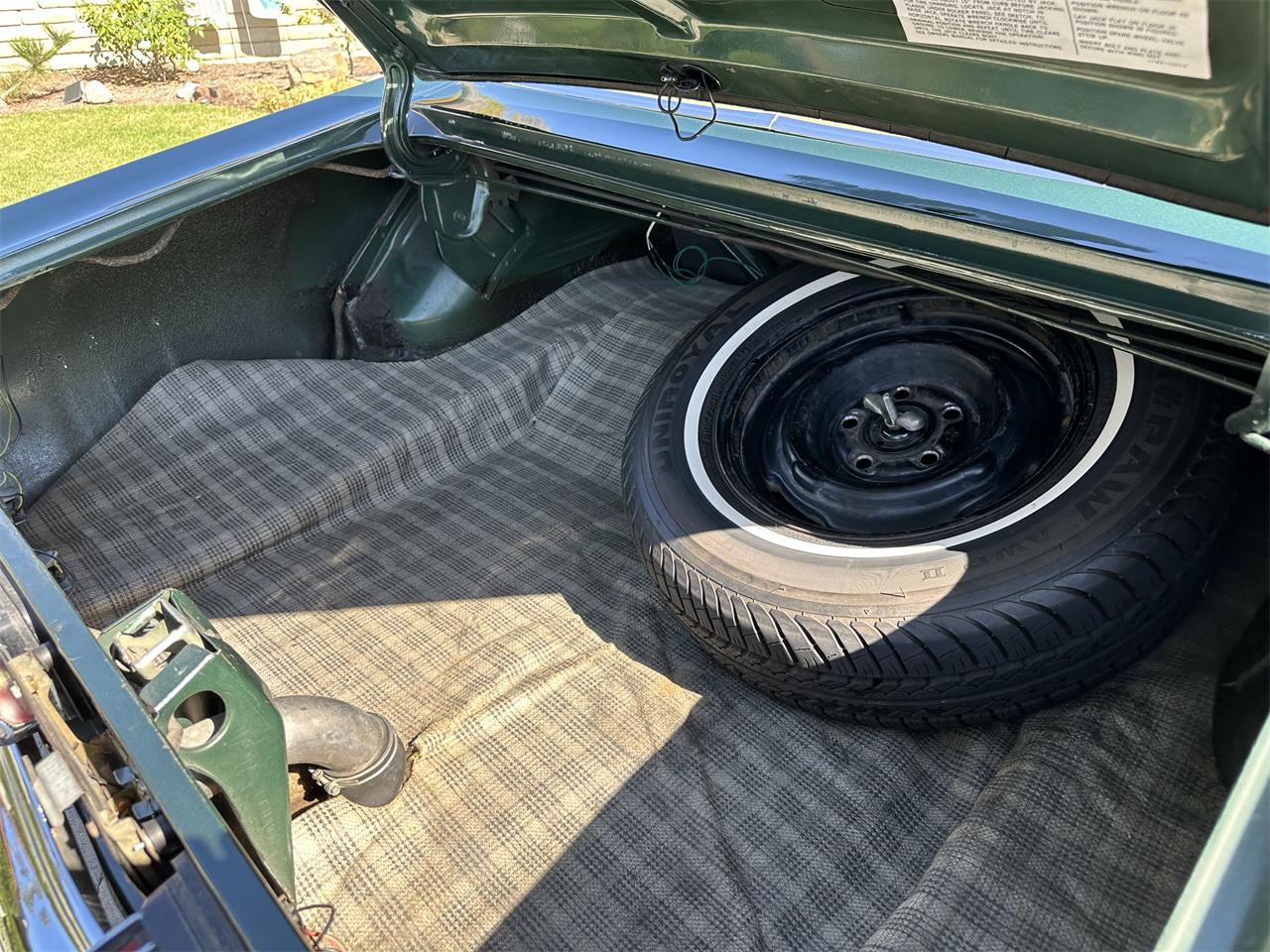Mercury-Cougar-xr7-1967-Green-Camel-76