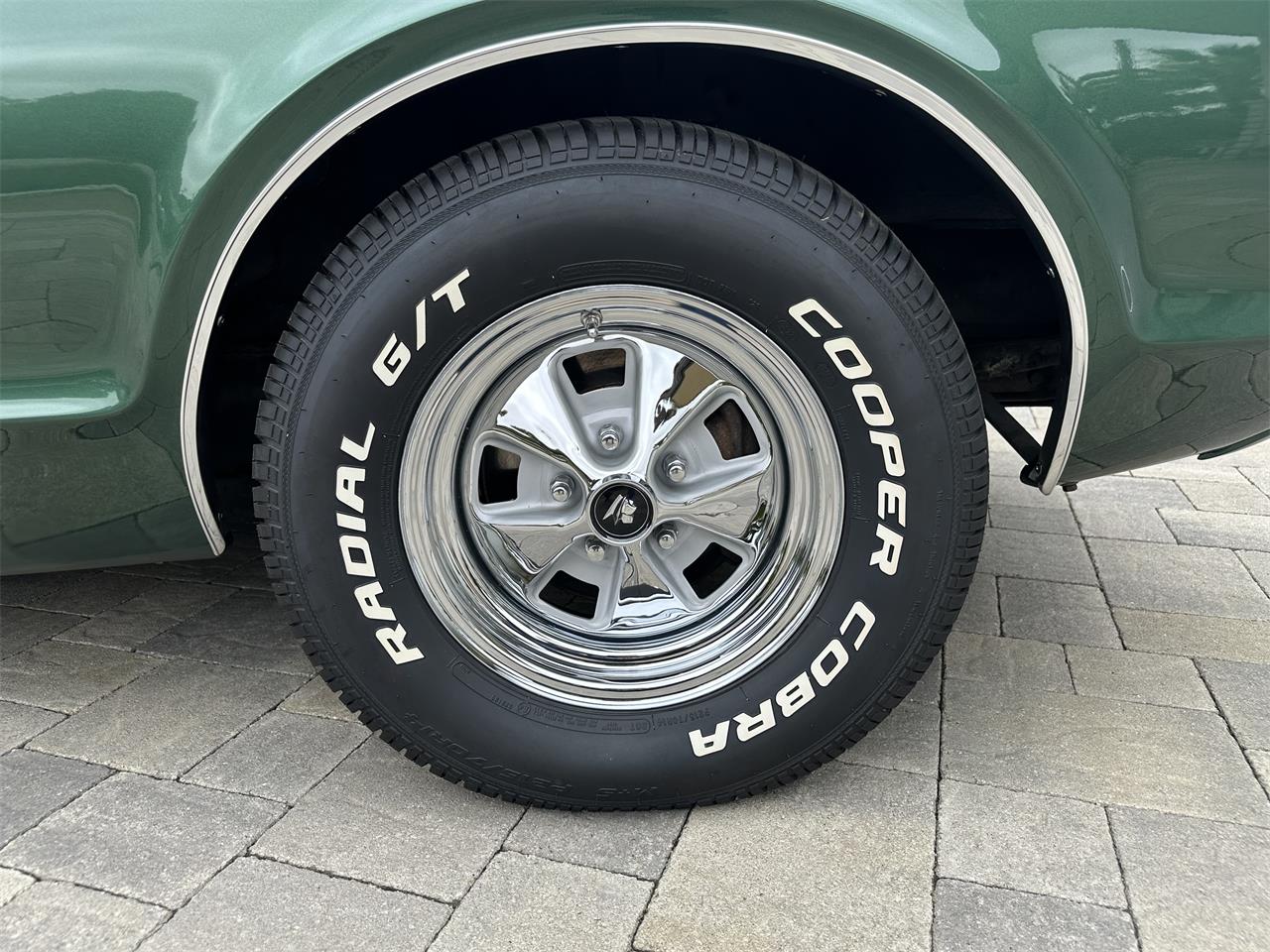 Mercury-Cougar-xr7-1967-Green-Camel-79