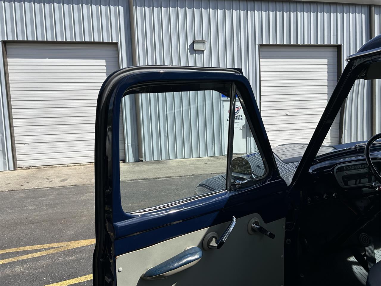 Mercury-Custom-1953-Blue-GrayBlue-32