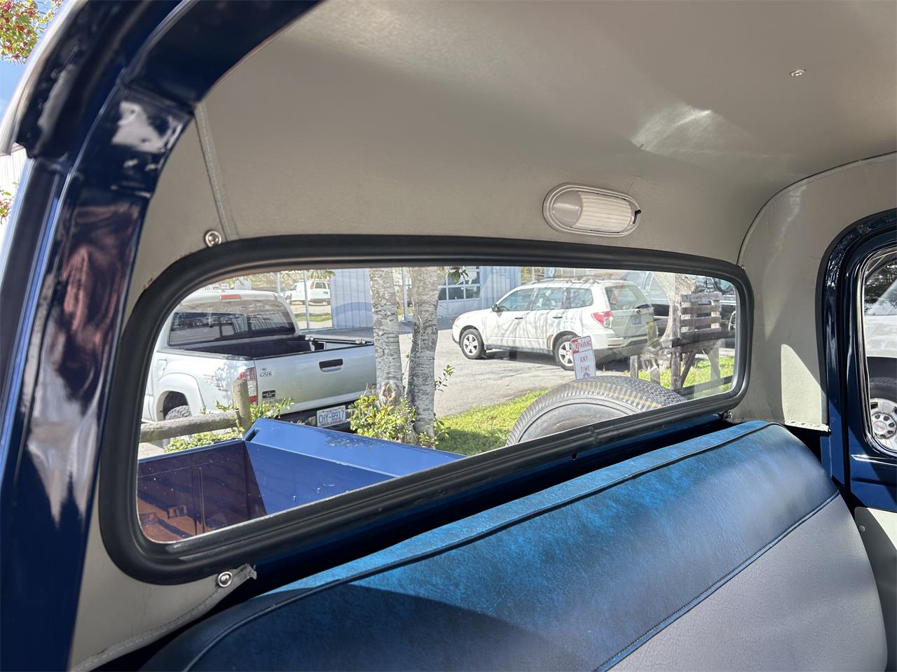 Mercury-Custom-1953-Blue-GrayBlue-42