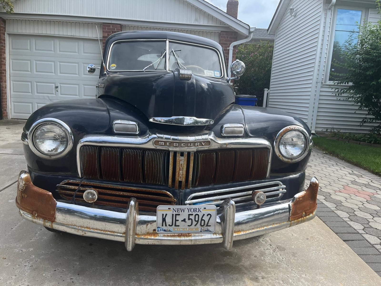 Mercury-Eight-1948-Coupe-12