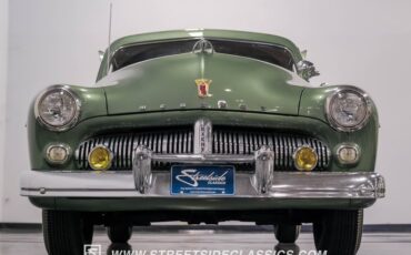 Mercury-Eight-1949-Berwick-Green-Green-3