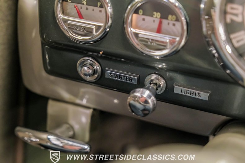 Mercury-Eight-1949-Berwick-Green-Green-46