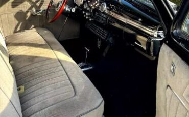 Mercury-Eight-1949-Black-Gray-4