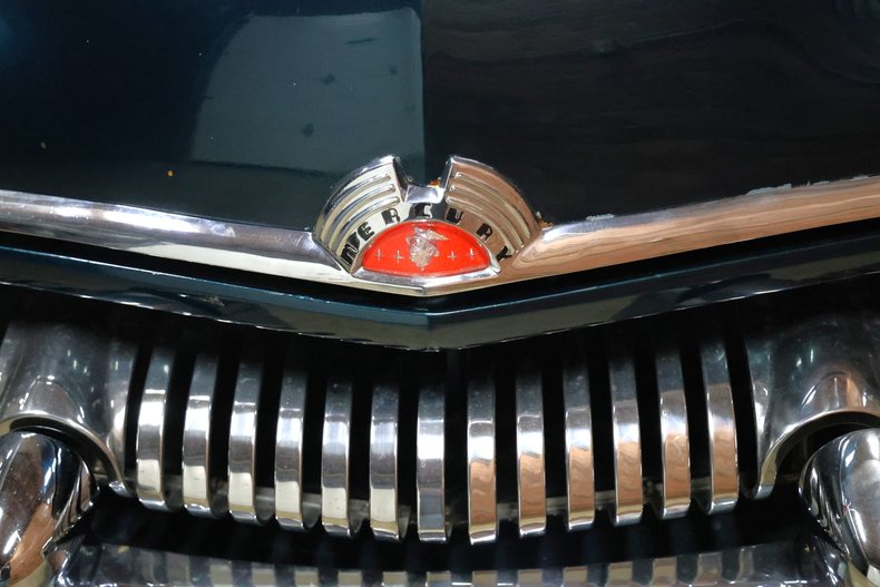 Mercury-Eight-1951-Green-Green-11