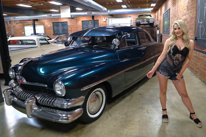 Mercury-Eight-1951-Green-Green-13