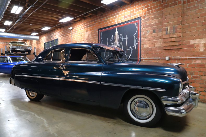 Mercury-Eight-1951-Green-Green-15