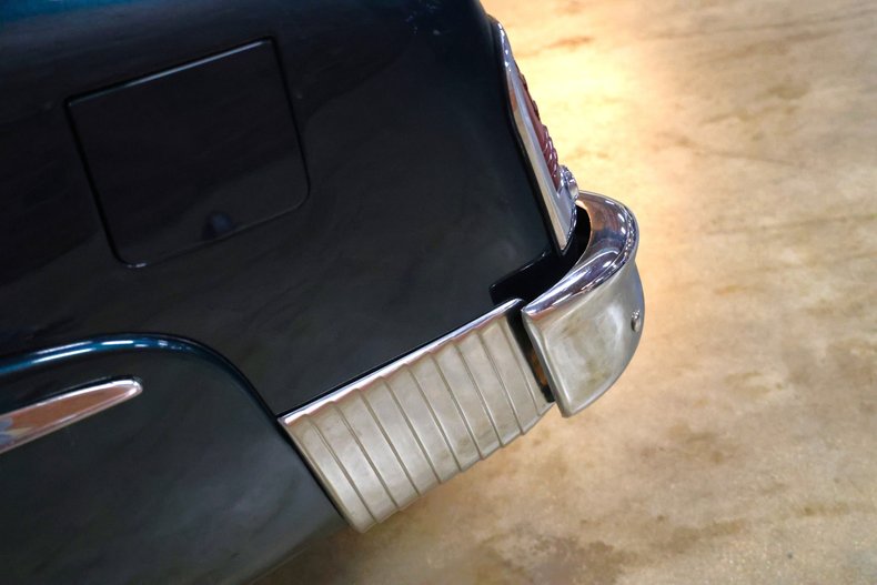 Mercury-Eight-1951-Green-Green-37