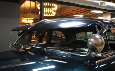 Mercury-Eight-1951-Green-Green-42