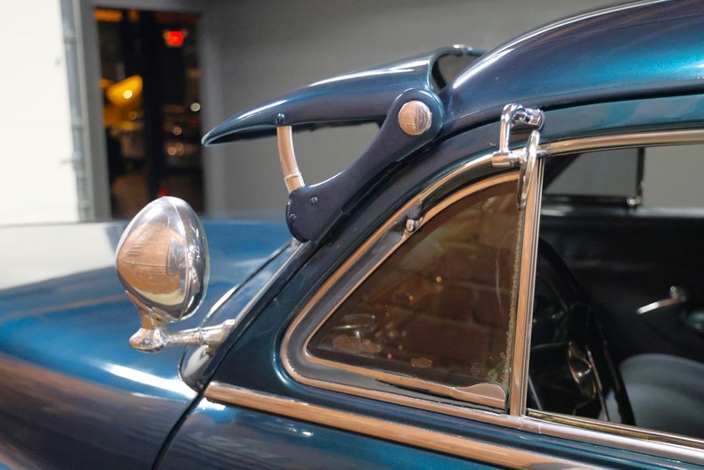 Mercury-Eight-1951-Green-Green-43