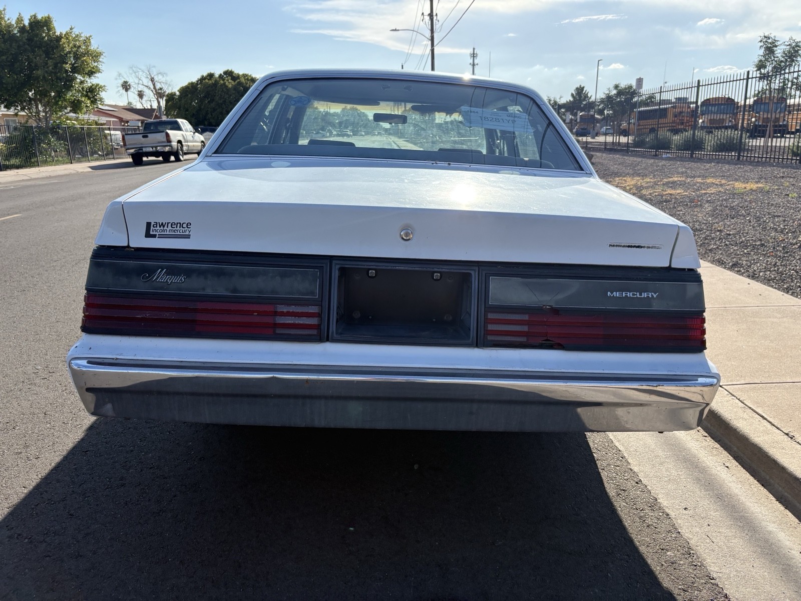 Mercury-Marquis-1984-Sedan-4