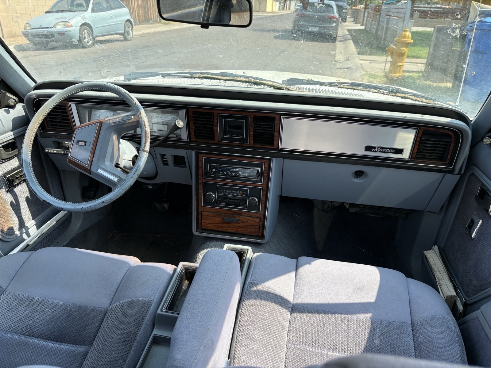 Mercury-Marquis-1984-Sedan-7