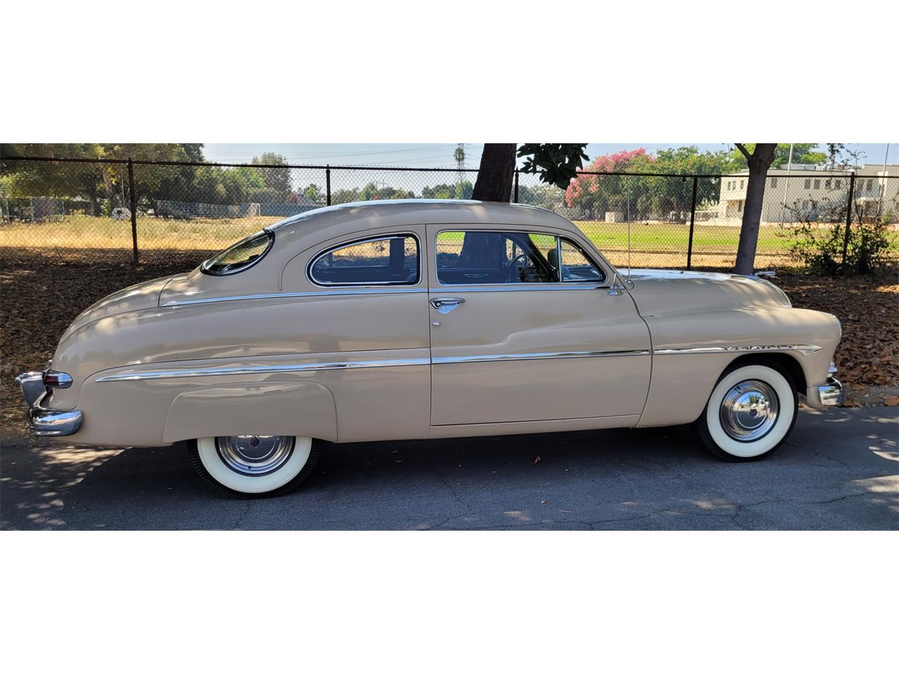 Mercury-Monarch-1950-TAN-BROWN-28