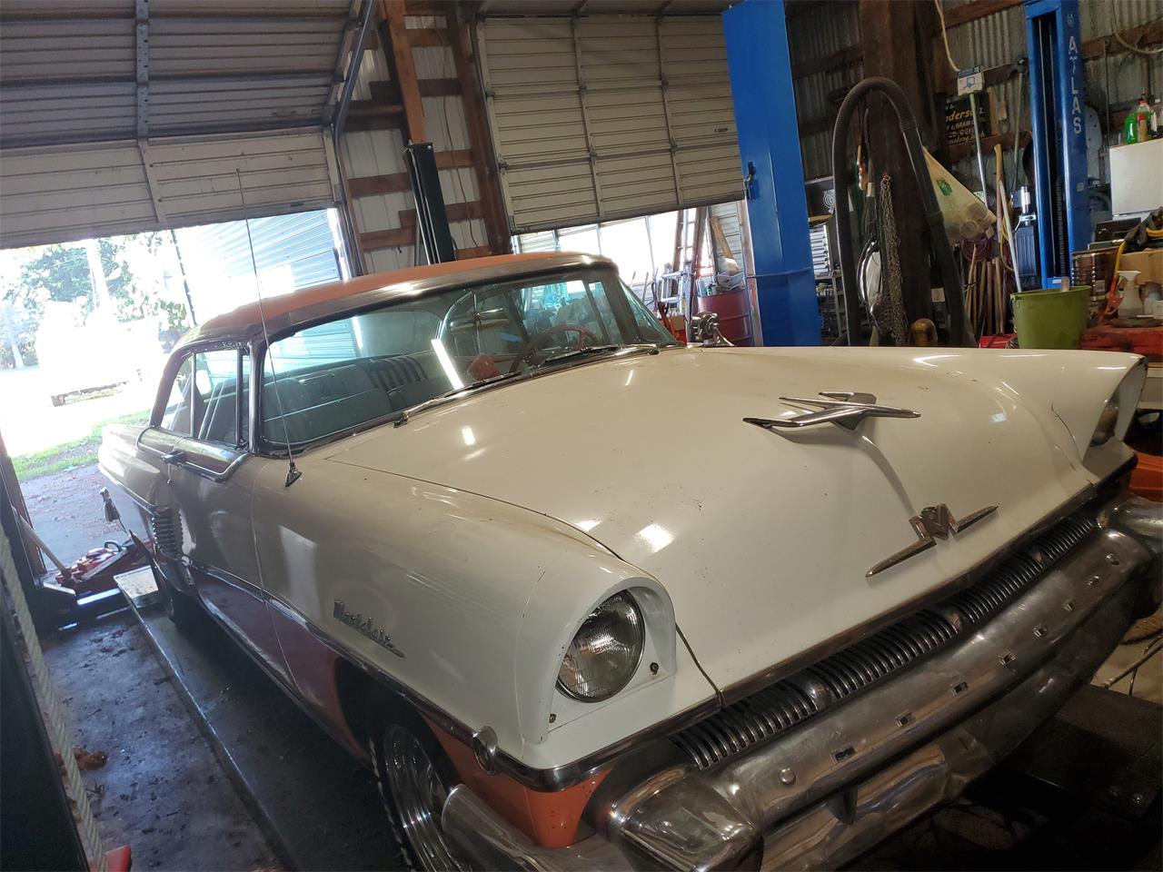 Mercury-Montclair-1956-Orange-and-White-Orange-and-White-2
