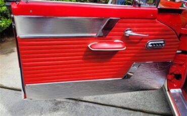 Mercury-Montclair-1956-Red-over-White-Red-and-White-11
